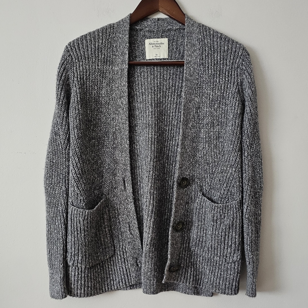 Abercrombie & Fitch cardigan